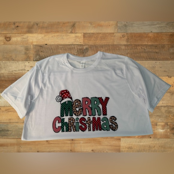 Merry Christmas Tee - Picture 2 of 3